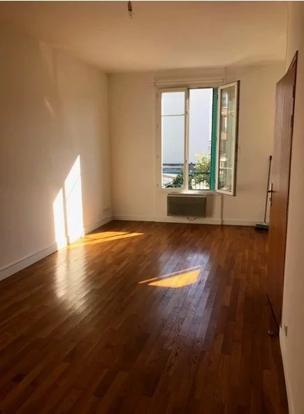 Immeuble 216 m² - 5