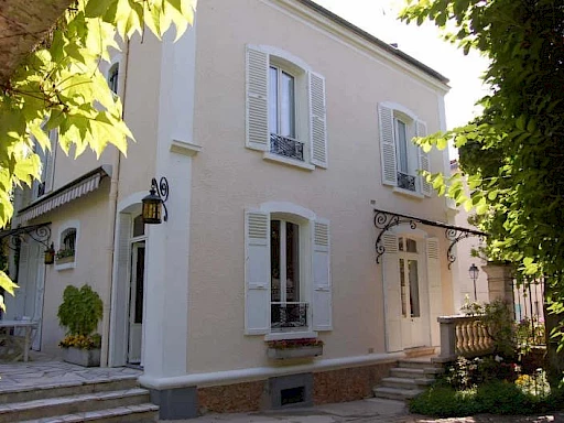 Maison 9 pièces 185 m²