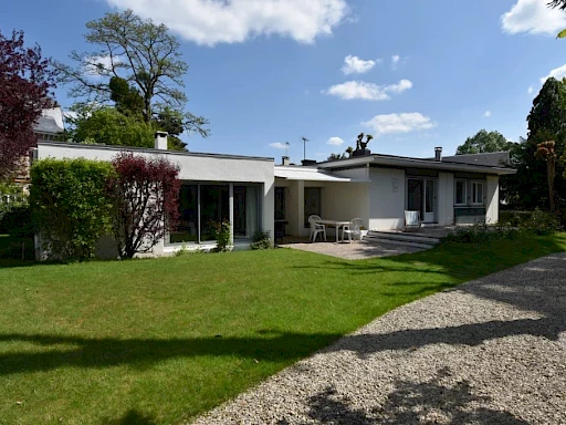 Maison 7 pièces 197 m²