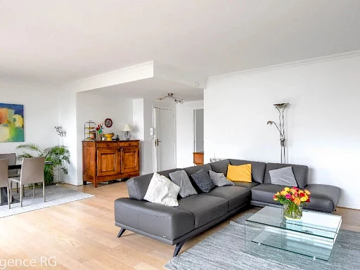 Appartement 5 pièces 119,98 m²