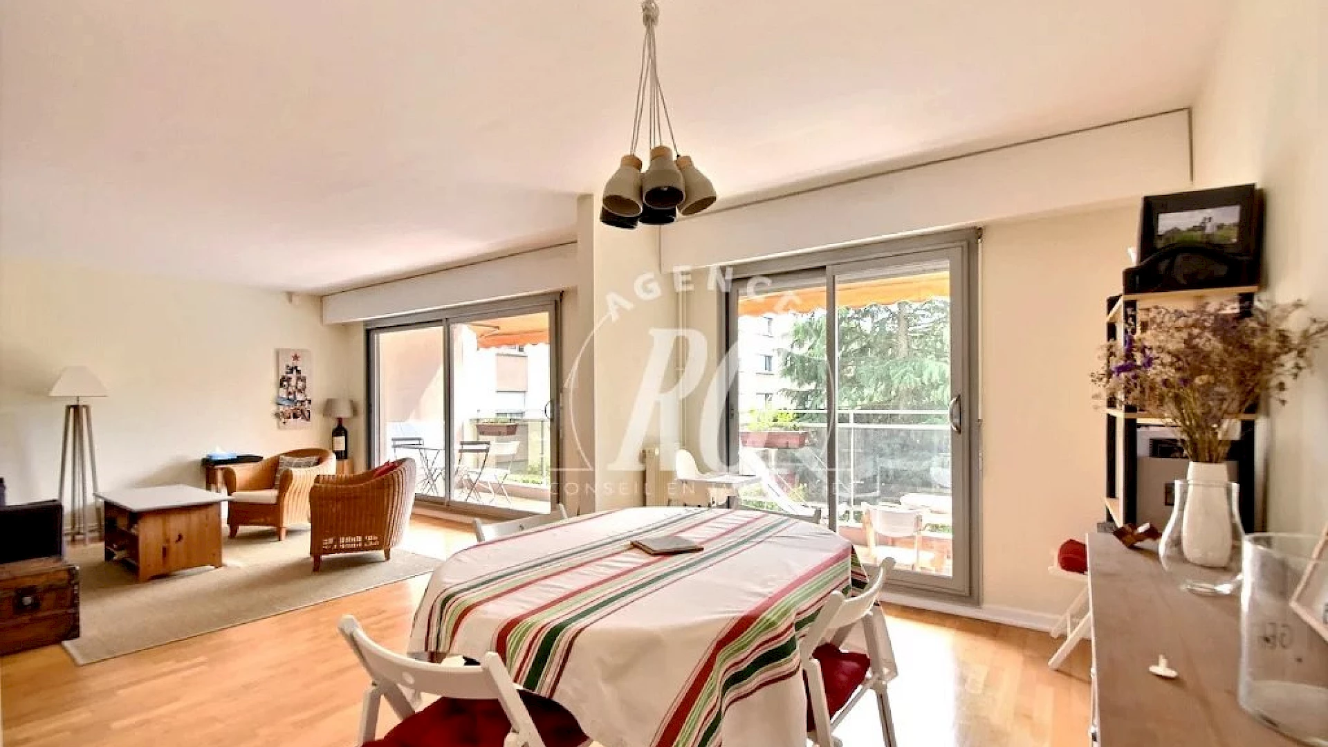 Appartement 5 pièces 101 m²