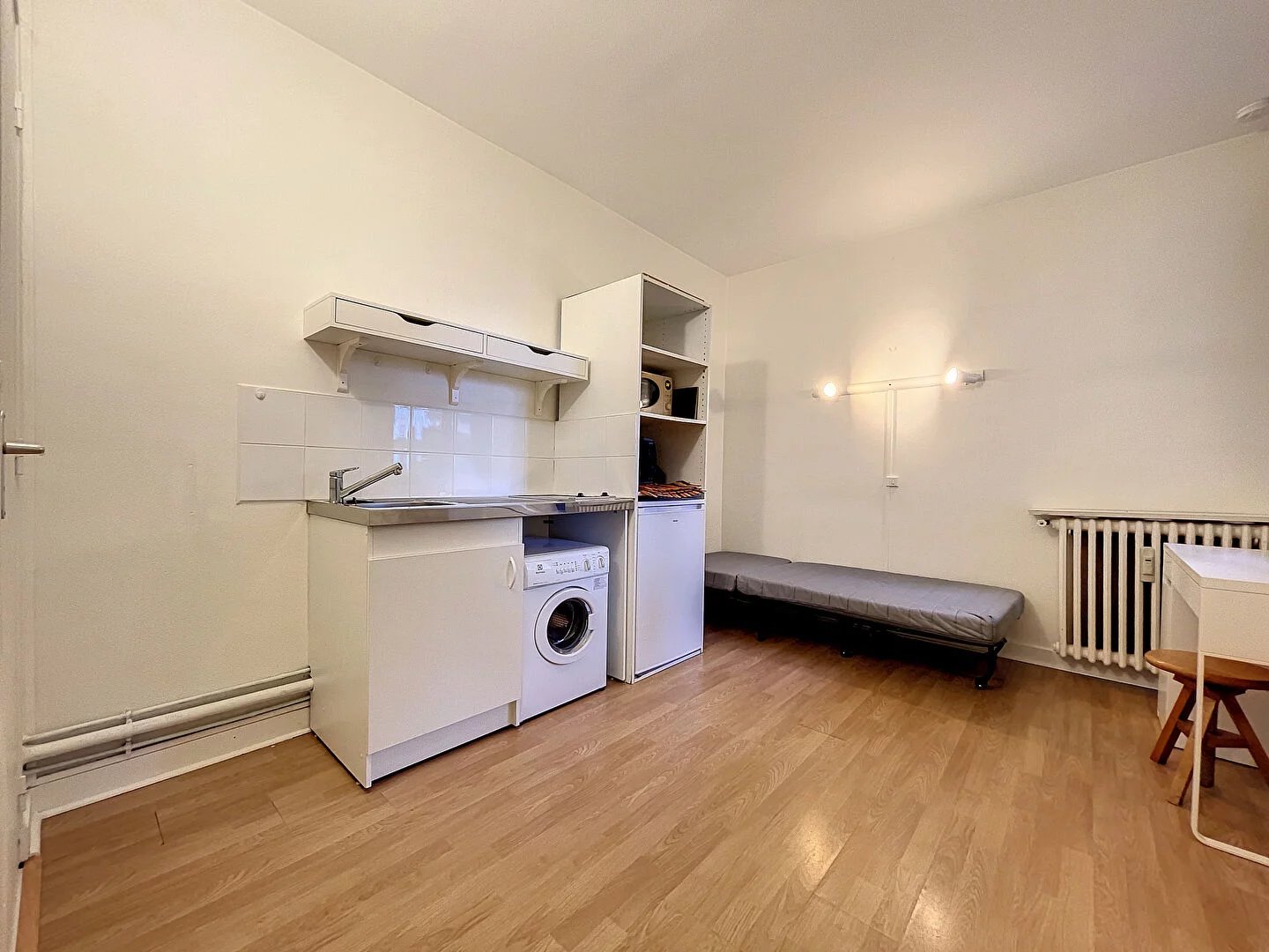 Appartement 1 pièce 14 m² - 1