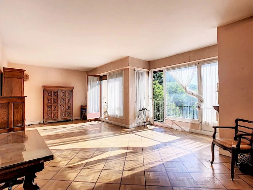 Appartement 2 pièces 61 m²